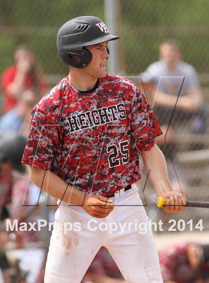 Thumbnail 1 in Arkansas City vs. Heights (KSHSAA 5A Regional Playoff) photogallery.