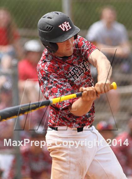 Thumbnail 3 in Arkansas City vs. Heights (KSHSAA 5A Regional Playoff) photogallery.