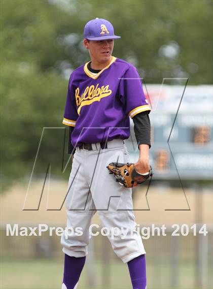 Thumbnail 1 in Arkansas City vs. Heights (KSHSAA 5A Regional Playoff) photogallery.