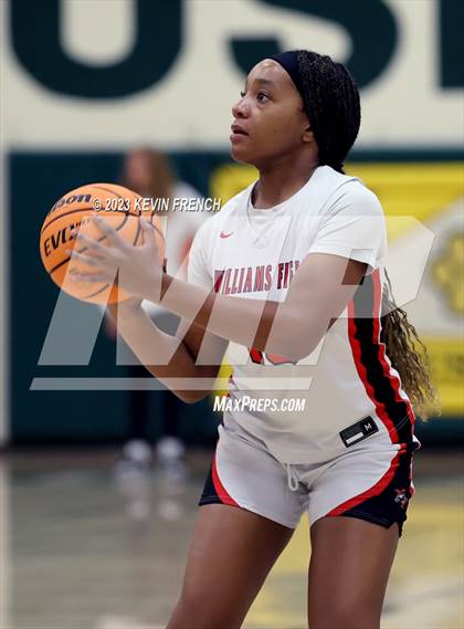 Thumbnail 2 in Williams Field vs. Pinnacle (3rd Annual Feast Mode Thanksgiving Tournament) photogallery.