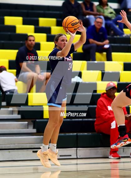 Thumbnail 1 in Williams Field vs. Pinnacle (3rd Annual Feast Mode Thanksgiving Tournament) photogallery.