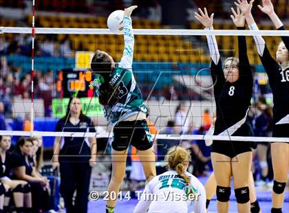 Thumbnail 1 in Swink vs. Byers (CHSAA 2A Playoff) photogallery.