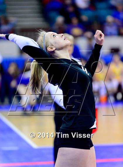 Thumbnail 2 in Swink vs. Byers (CHSAA 2A Playoff) photogallery.