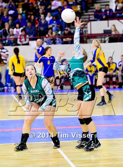 Thumbnail 2 in Swink vs. Byers (CHSAA 2A Playoff) photogallery.