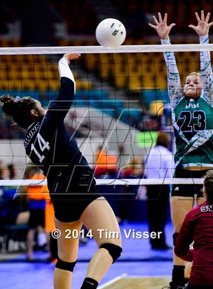 Thumbnail 1 in Swink vs. Byers (CHSAA 2A Playoff) photogallery.