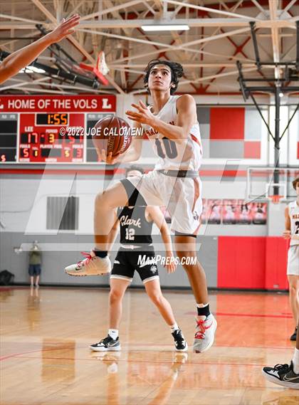 Thumbnail 2 in Clark vs Madison photogallery.