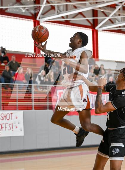 Thumbnail 2 in Clark vs Madison photogallery.
