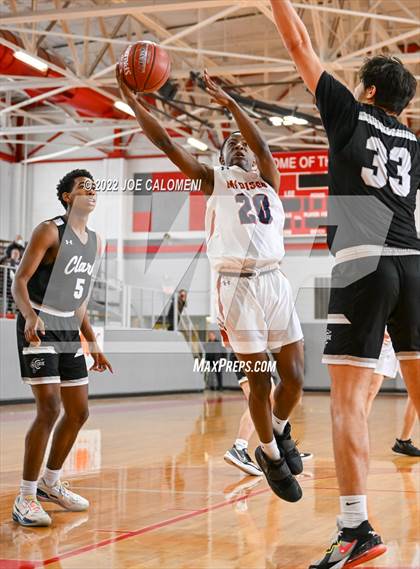 Thumbnail 3 in Clark vs Madison photogallery.