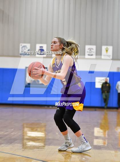 Thumbnail 2 in Wonderview vs. Concord (AAA 1A Regional Playoff) photogallery.