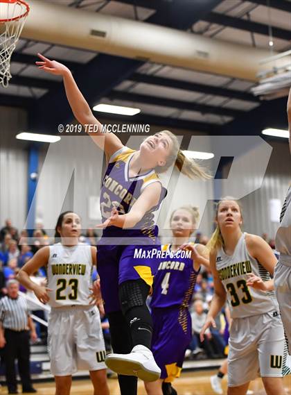 Thumbnail 1 in Wonderview vs. Concord (AAA 1A Regional Playoff) photogallery.