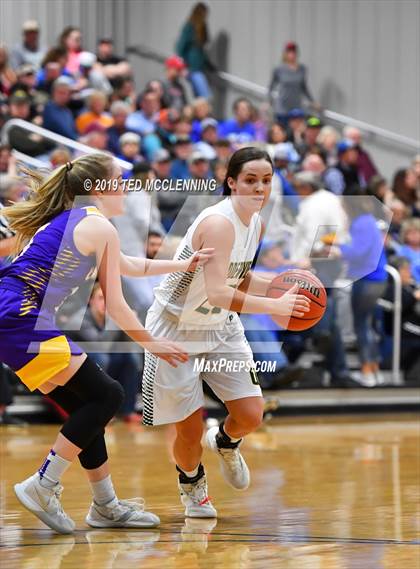 Thumbnail 1 in Wonderview vs. Concord (AAA 1A Regional Playoff) photogallery.