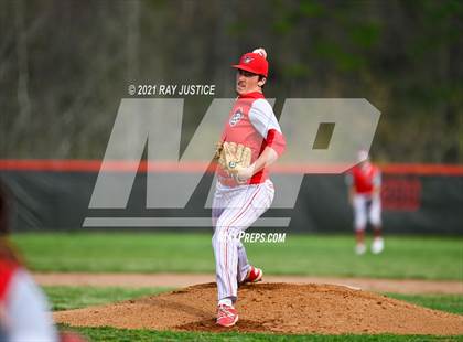 Thumbnail 3 in Betsy Layne @ Belfry photogallery.