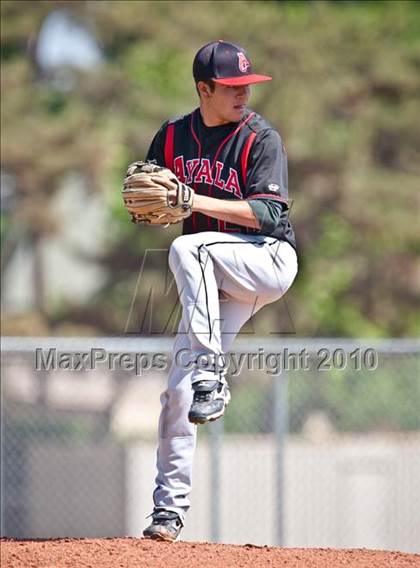 Thumbnail 1 in Ayala @ Glendora photogallery.