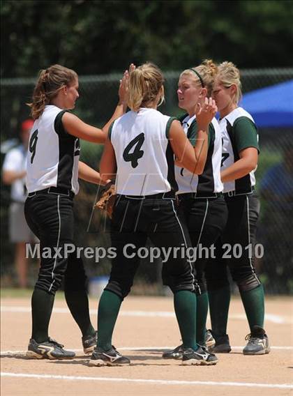 Thumbnail 2 in Eastern Randolph vs Central Davidson (NCHSAA 2A Final) photogallery.