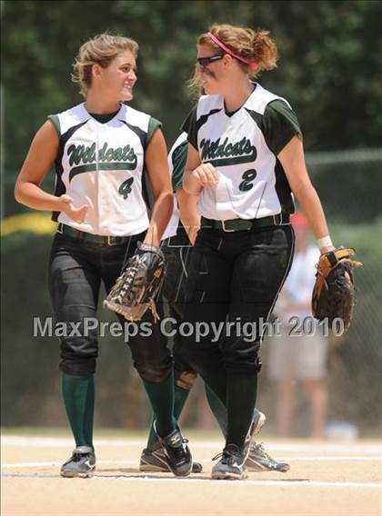 Thumbnail 1 in Eastern Randolph vs Central Davidson (NCHSAA 2A Final) photogallery.