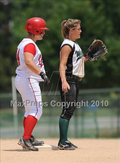 Thumbnail 2 in Eastern Randolph vs Central Davidson (NCHSAA 2A Final) photogallery.