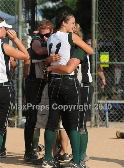 Thumbnail 2 in Eastern Randolph vs Central Davidson (NCHSAA 2A Final) photogallery.