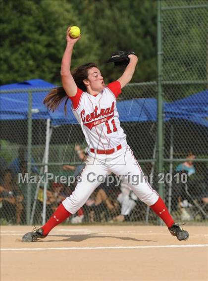 Thumbnail 1 in Eastern Randolph vs Central Davidson (NCHSAA 2A Final) photogallery.