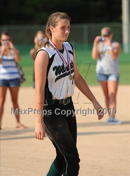 Thumbnail 2 in Eastern Randolph vs Central Davidson (NCHSAA 2A Final) photogallery.
