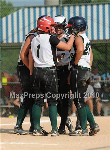 Thumbnail 3 in Eastern Randolph vs Central Davidson (NCHSAA 2A Final) photogallery.