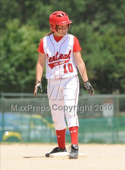 Thumbnail 3 in Eastern Randolph vs Central Davidson (NCHSAA 2A Final) photogallery.