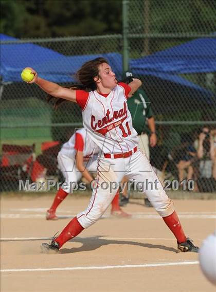 Thumbnail 2 in Eastern Randolph vs Central Davidson (NCHSAA 2A Final) photogallery.