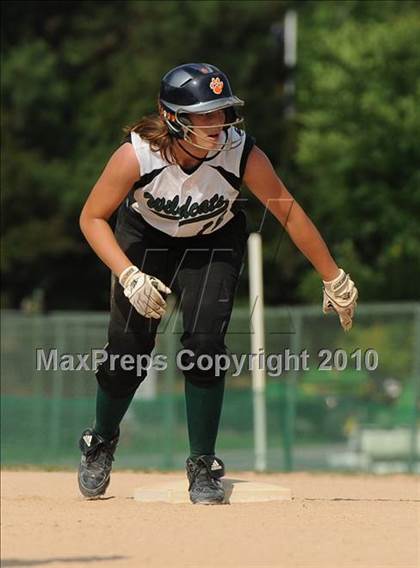 Thumbnail 3 in Eastern Randolph vs Central Davidson (NCHSAA 2A Final) photogallery.
