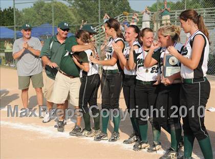 Thumbnail 2 in Eastern Randolph vs Central Davidson (NCHSAA 2A Final) photogallery.