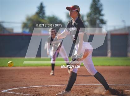 Thumbnail 3 in Arcadia vs. Williams Field photogallery.