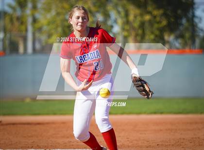 Thumbnail 3 in Arcadia vs. Williams Field photogallery.