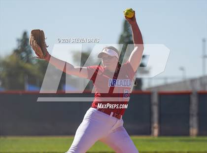 Thumbnail 1 in Arcadia vs. Williams Field photogallery.