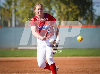 Thumbnail 1 in Arcadia vs. Williams Field photogallery.