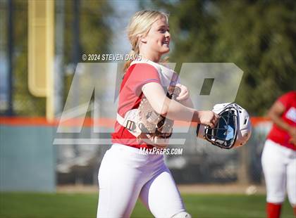 Thumbnail 1 in Arcadia vs. Williams Field photogallery.