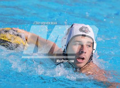 Thumbnail 1 in Helix vs. Mar Vista (CIF SDS D1 Quarterfinal) photogallery.