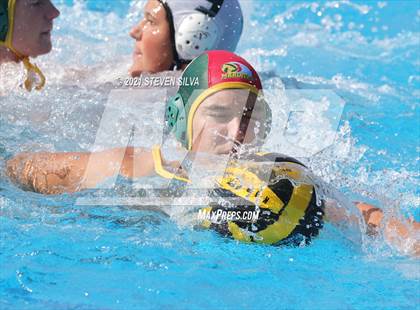 Thumbnail 1 in Helix vs. Mar Vista (CIF SDS D1 Quarterfinal) photogallery.