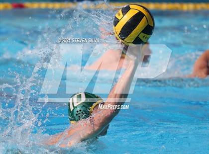 Thumbnail 2 in Helix vs. Mar Vista (CIF SDS D1 Quarterfinal) photogallery.