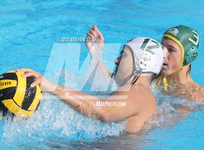 Thumbnail 1 in Helix vs. Mar Vista (CIF SDS D1 Quarterfinal) photogallery.