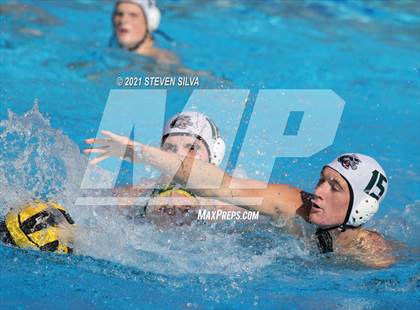 Thumbnail 1 in Helix vs. Mar Vista (CIF SDS D1 Quarterfinal) photogallery.