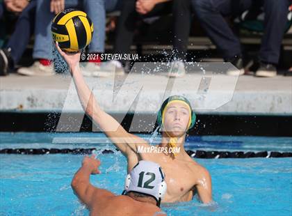 Thumbnail 1 in Helix vs. Mar Vista (CIF SDS D1 Quarterfinal) photogallery.