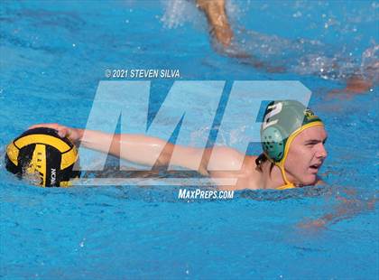 Thumbnail 2 in Helix vs. Mar Vista (CIF SDS D1 Quarterfinal) photogallery.