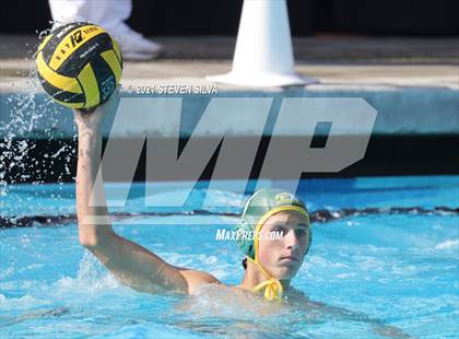Thumbnail 3 in Helix vs. Mar Vista (CIF SDS D1 Quarterfinal) photogallery.