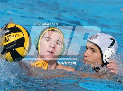 Thumbnail 2 in Helix vs. Mar Vista (CIF SDS D1 Quarterfinal) photogallery.