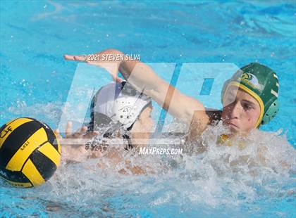Thumbnail 1 in Helix vs. Mar Vista (CIF SDS D1 Quarterfinal) photogallery.