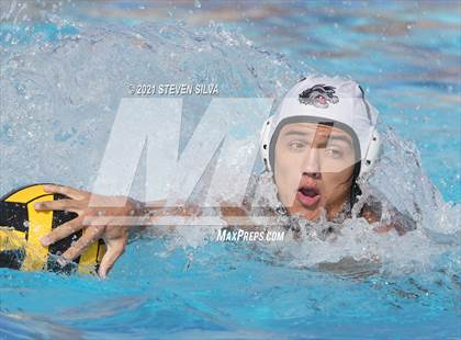 Thumbnail 2 in Helix vs. Mar Vista (CIF SDS D1 Quarterfinal) photogallery.