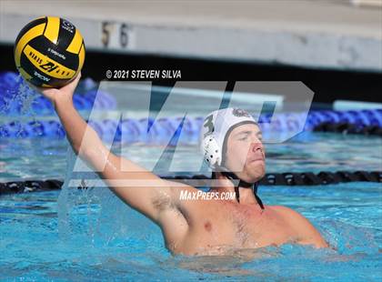 Thumbnail 1 in Helix vs. Mar Vista (CIF SDS D1 Quarterfinal) photogallery.