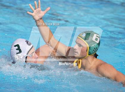 Thumbnail 3 in Helix vs. Mar Vista (CIF SDS D1 Quarterfinal) photogallery.