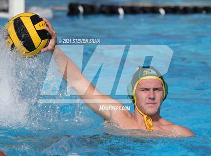 Thumbnail 3 in Helix vs. Mar Vista (CIF SDS D1 Quarterfinal) photogallery.