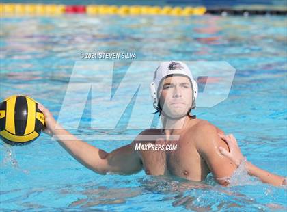 Thumbnail 2 in Helix vs. Mar Vista (CIF SDS D1 Quarterfinal) photogallery.