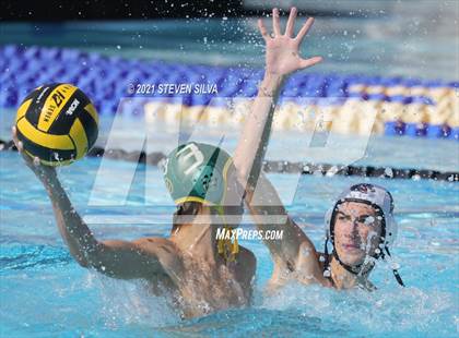 Thumbnail 2 in Helix vs. Mar Vista (CIF SDS D1 Quarterfinal) photogallery.