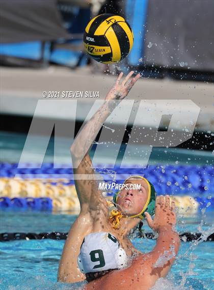 Thumbnail 2 in Helix vs. Mar Vista (CIF SDS D1 Quarterfinal) photogallery.